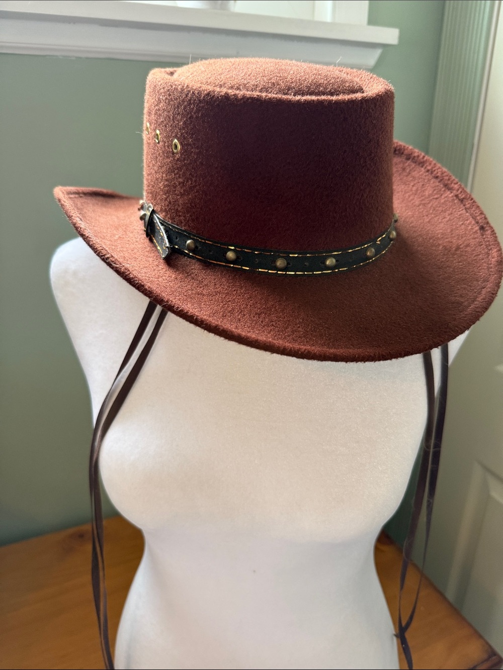 Western Express Rust Brown Felt Cowboy Hat with Studded Faux Leather Band-unisex